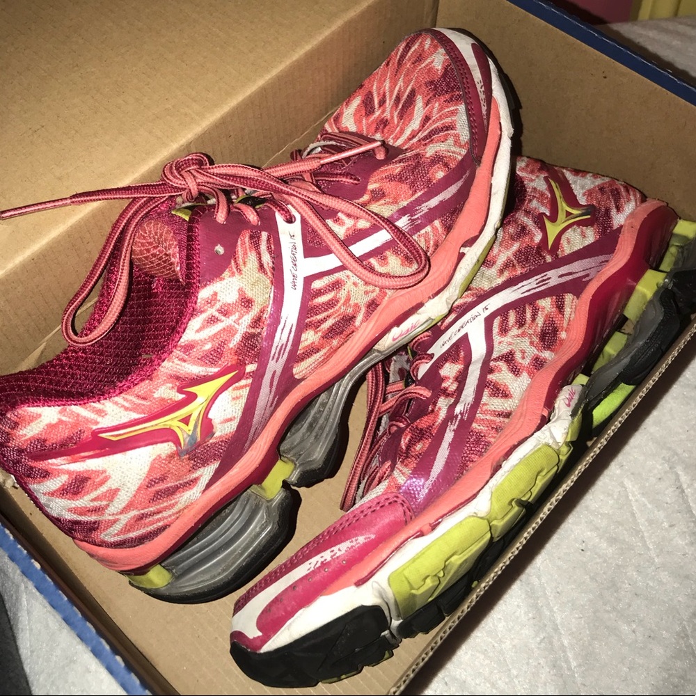 Mizuno Wave Creation 15 running shoes
